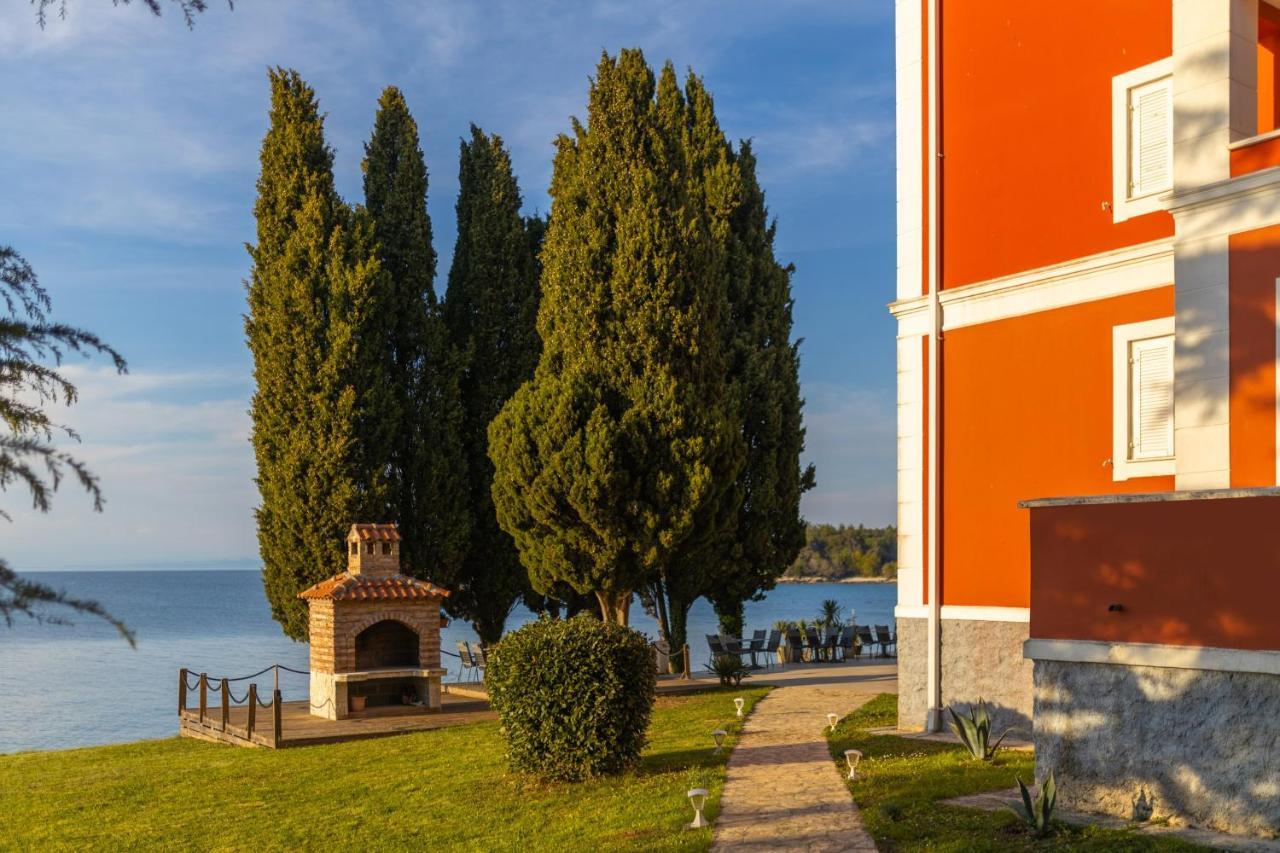 Villa Valdepian Apartments Savudrija Eksteriør bilde