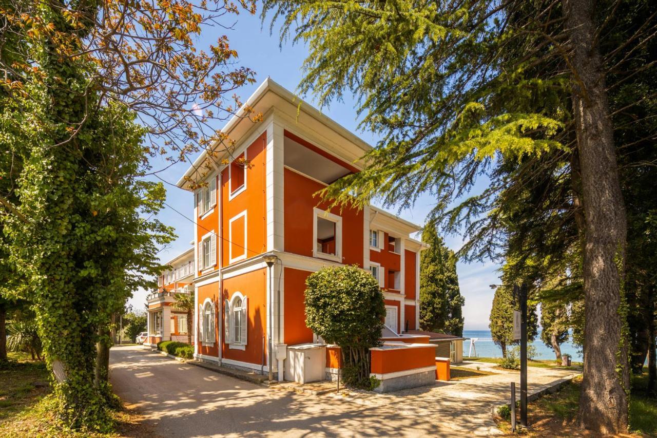 Villa Valdepian Apartments Savudrija Eksteriør bilde