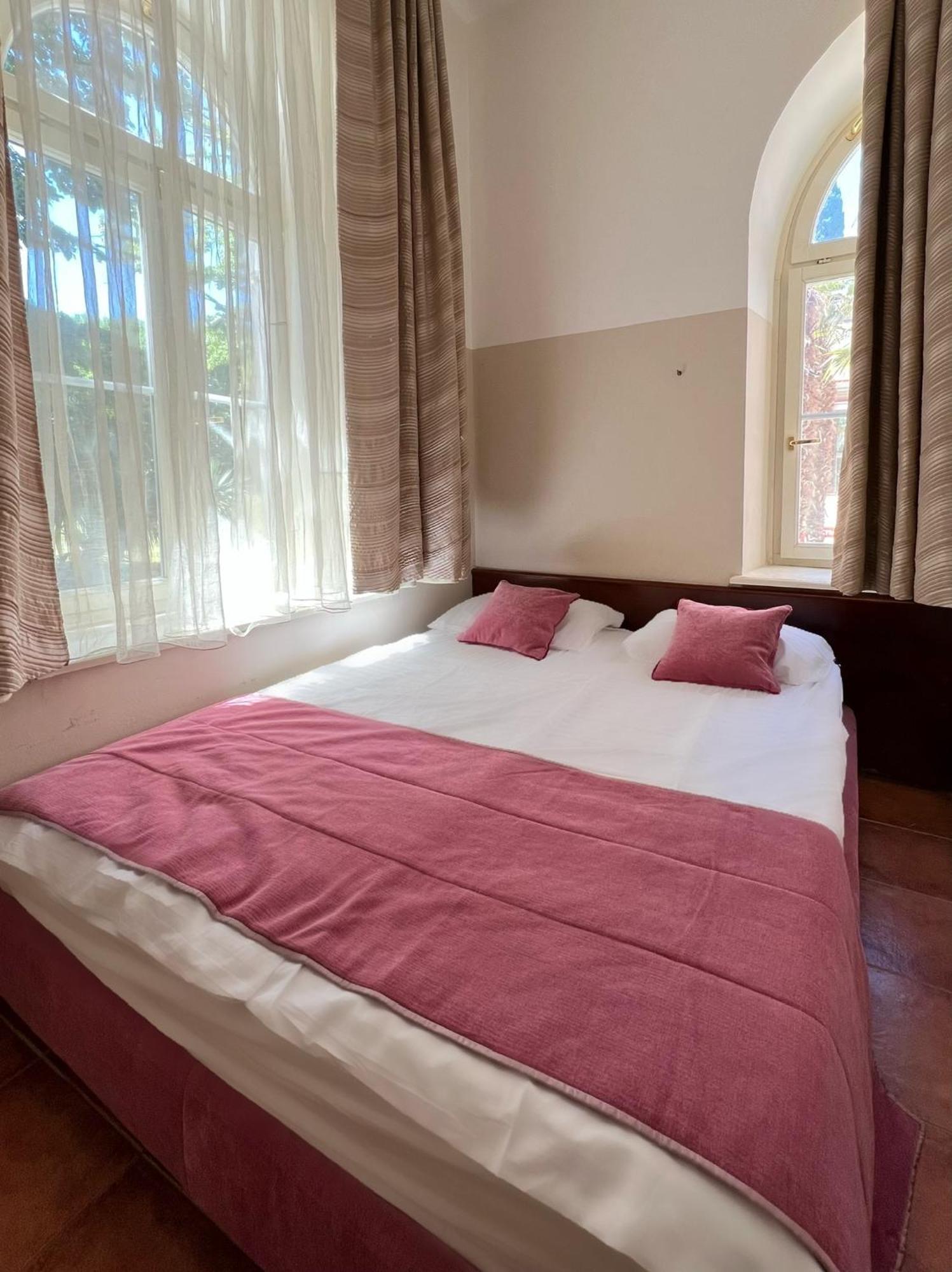 Villa Valdepian Apartments Savudrija Eksteriør bilde
