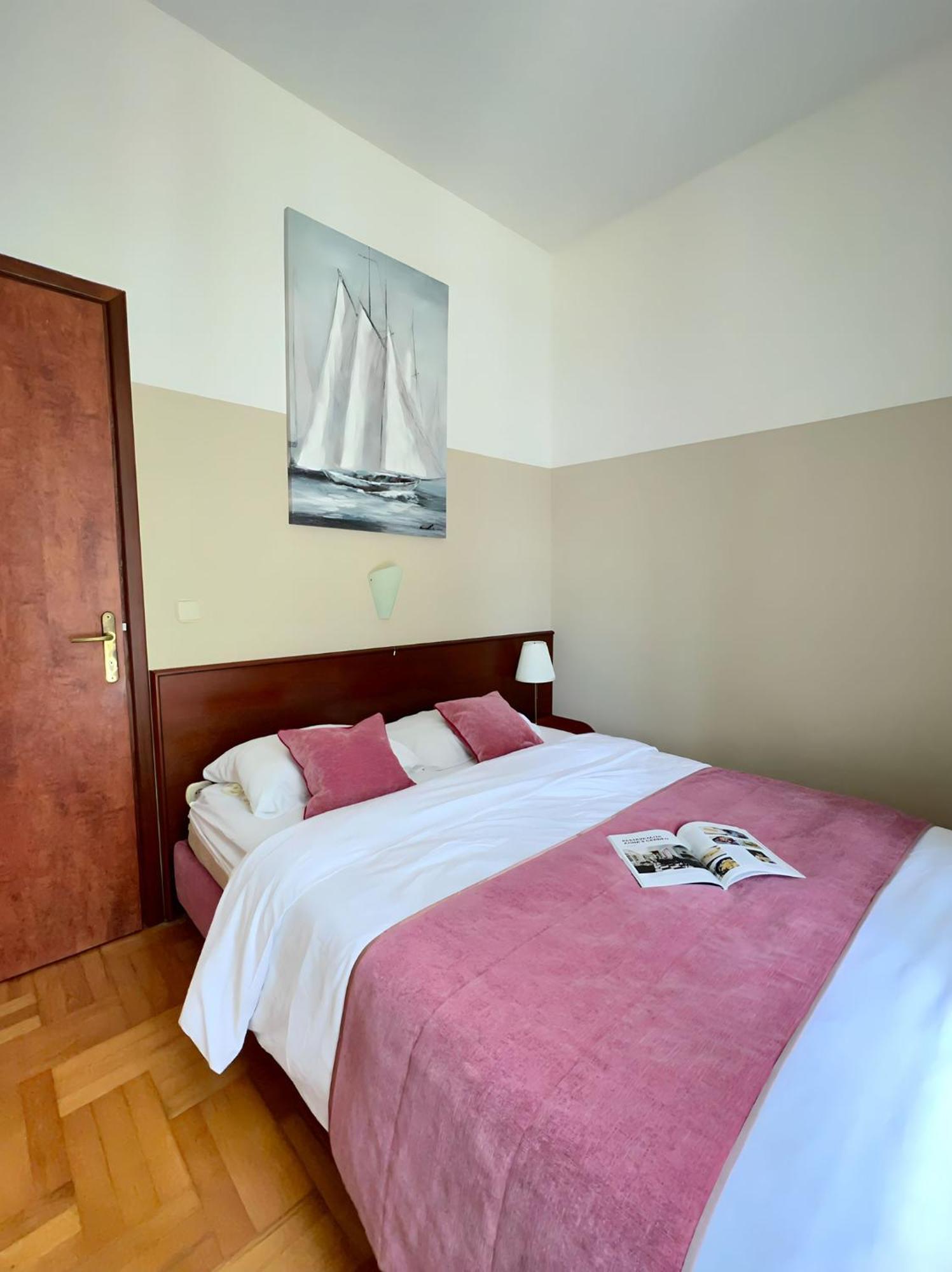 Villa Valdepian Apartments Savudrija Eksteriør bilde