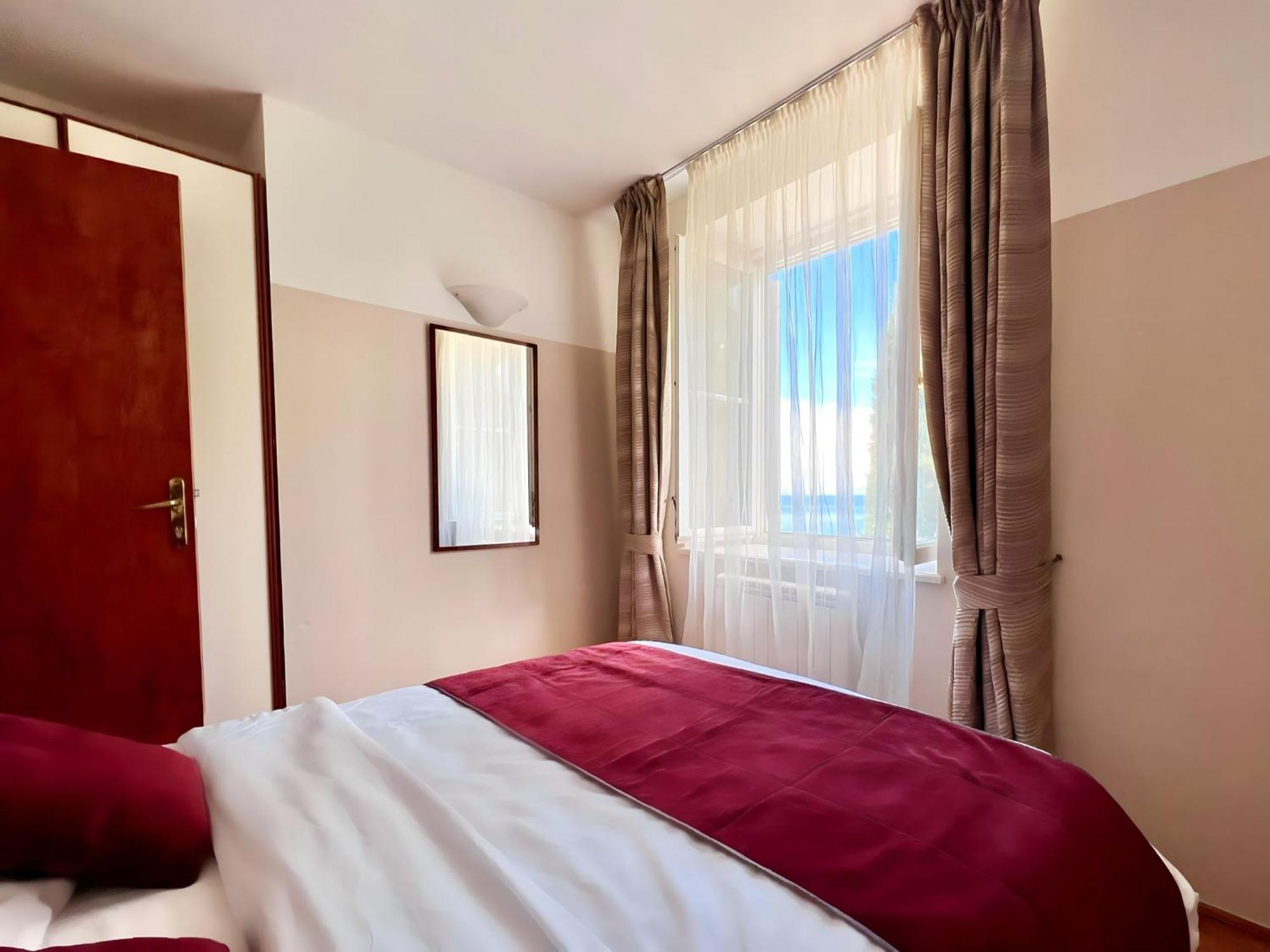 Villa Valdepian Apartments Savudrija Eksteriør bilde