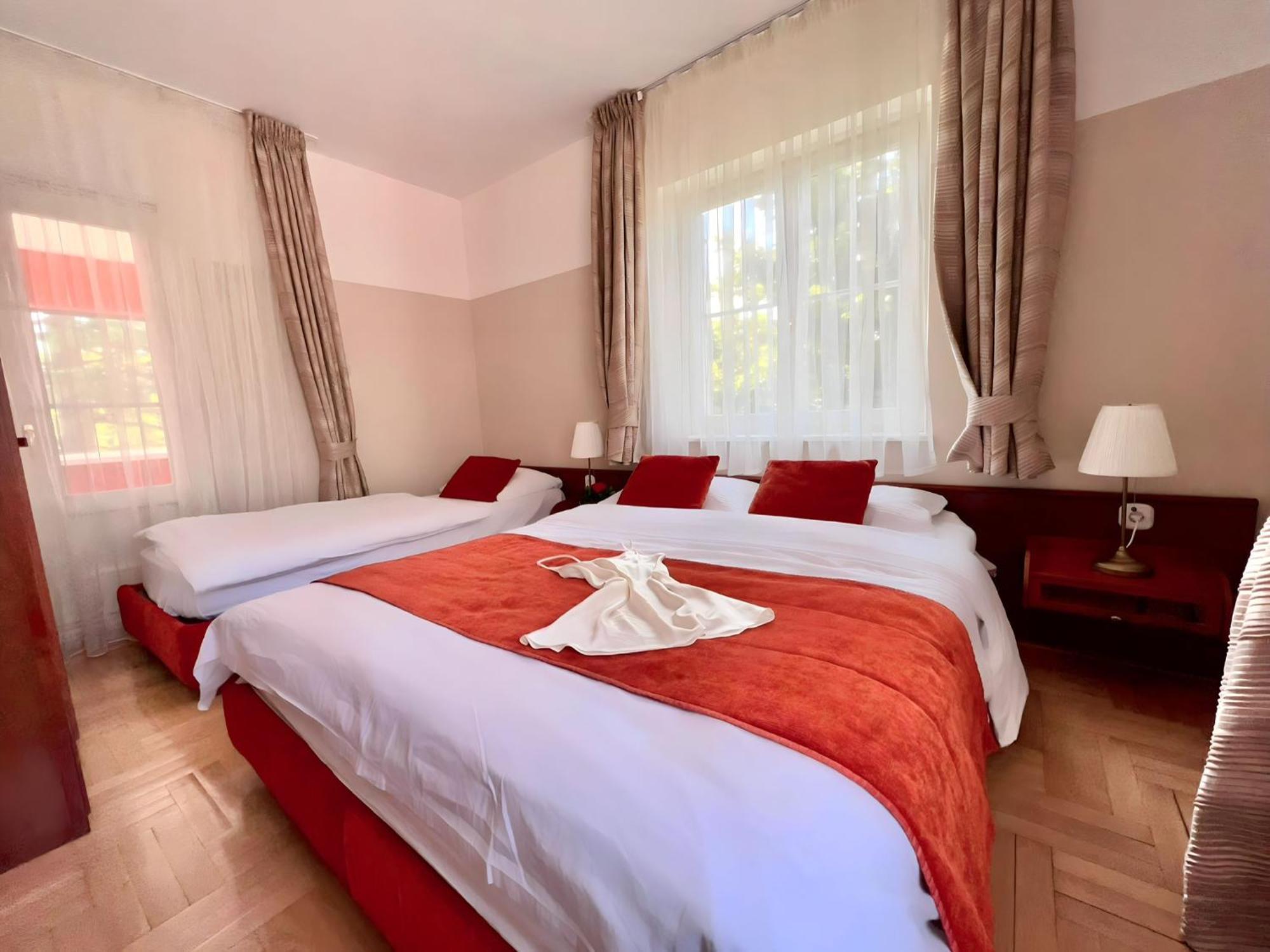 Villa Valdepian Apartments Savudrija Eksteriør bilde
